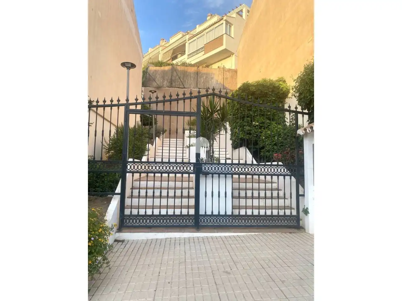 Außenansicht von Einfamilien-Reihenhaus zur Miete in Vélez-Málaga mit Klimaanlage, Terrasse und Möbliert