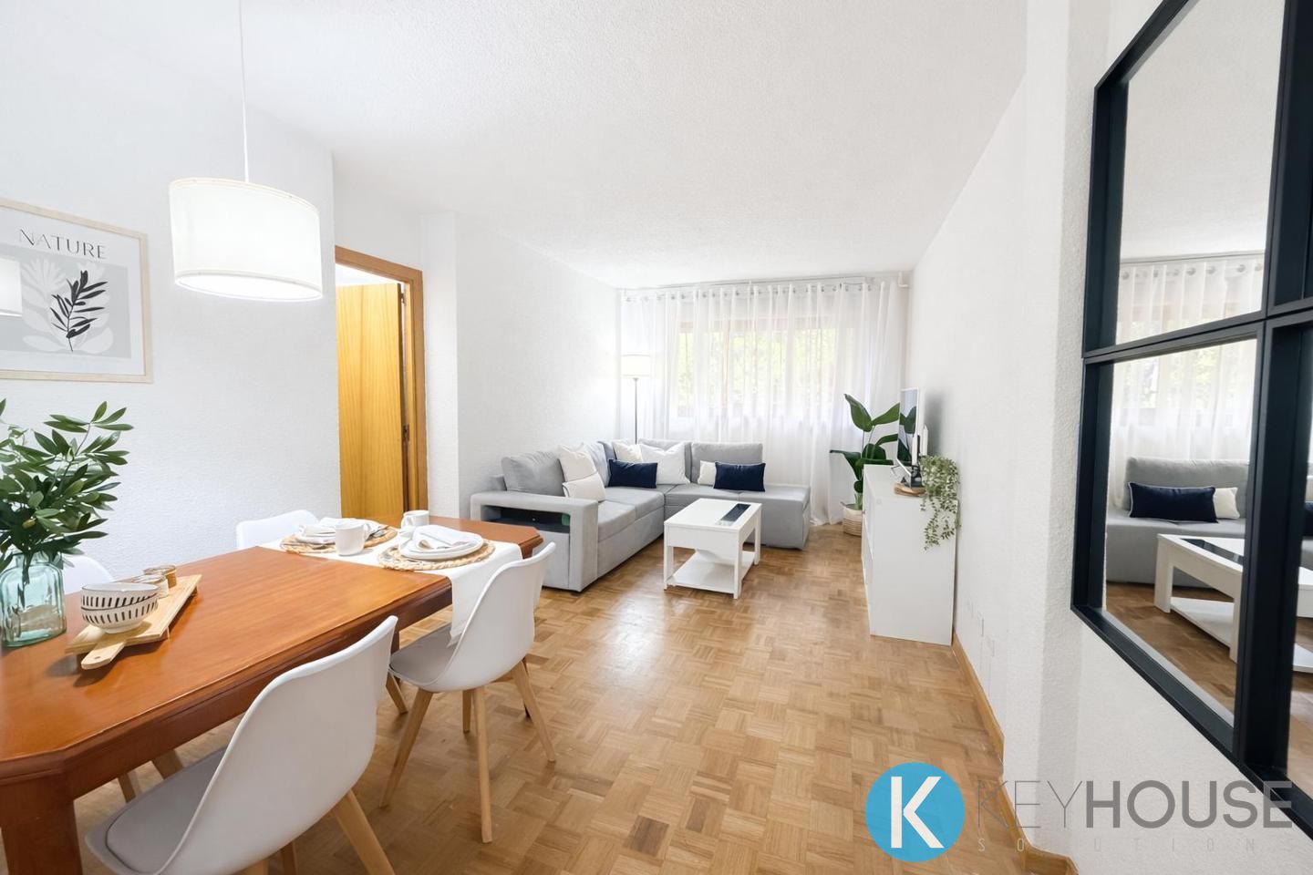 Living room of Planta baja for sale in San Fernando de Henares  with Heating, Parquet flooring and Storage room