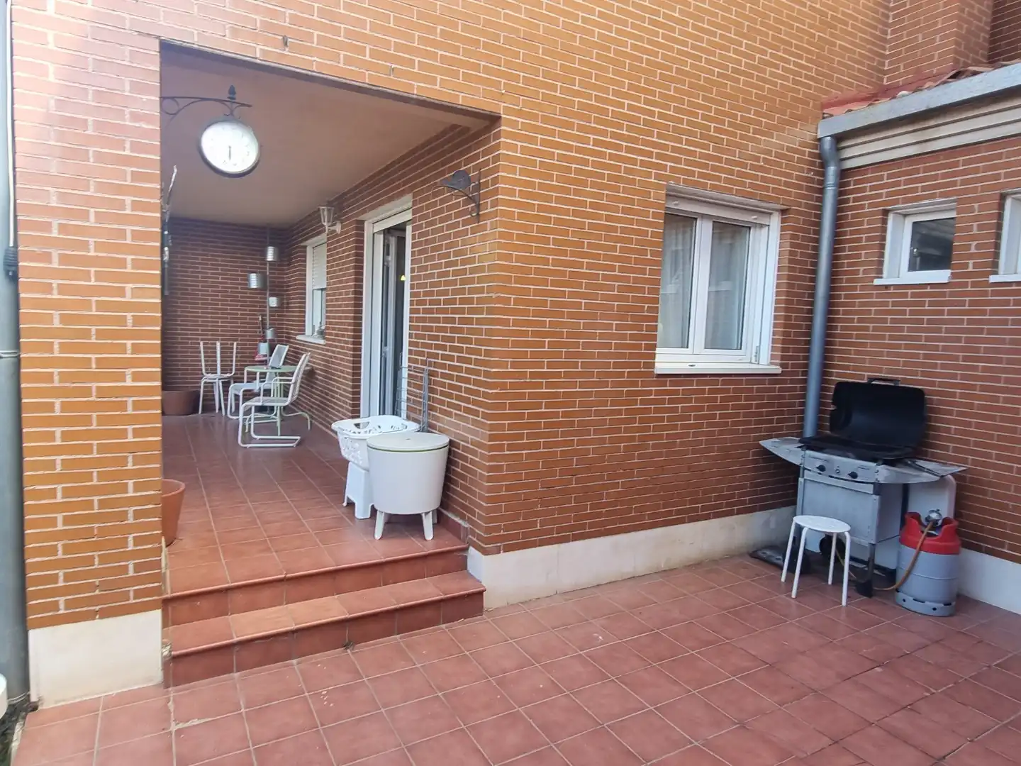 Terrassa de Casa adosada en venda en Castrillo del Val amb Calefacció, Jardí privat i Terrassa