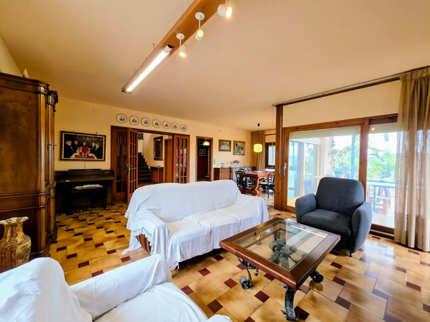 Sala de estar de Casa o chalet en venta en Sant Cugat Sesgarrigues con Calefacción, Terraza y Amueblado