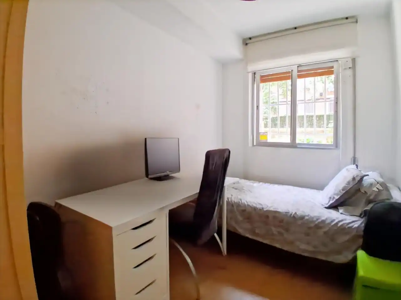 Habitación de Planta baja en venta en Madrid con Calefacción