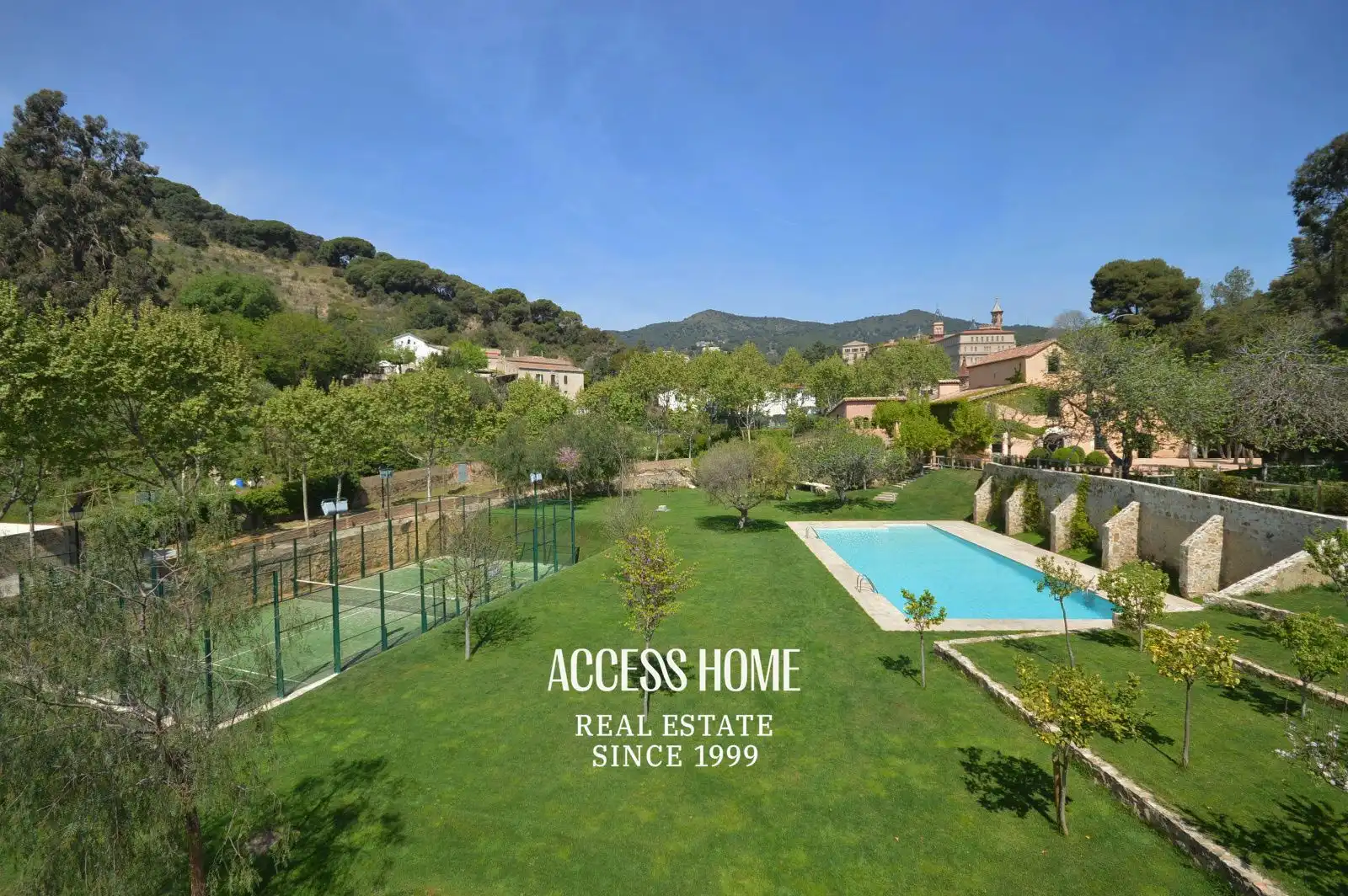 Exterior view of Flat for sale in Alella, Barcelona