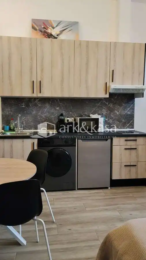 Cocina de Apartamento en venta en Valencia con Aire acondicionado, Amueblado y Horno