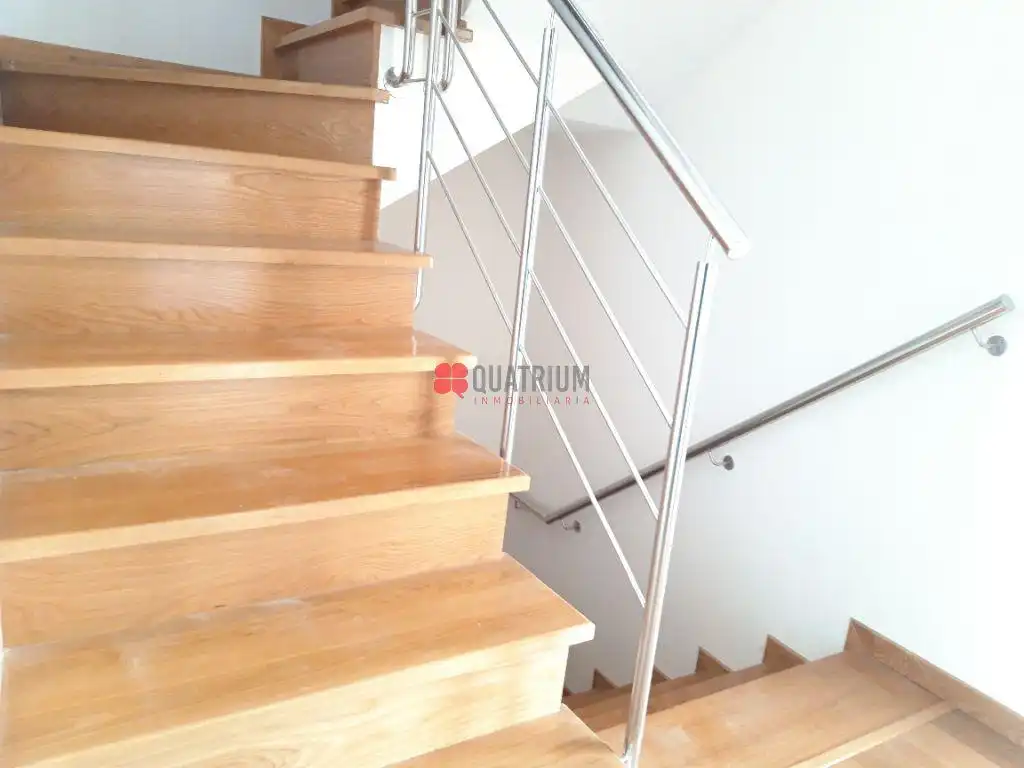 Houses for rent in Santiago de Compostela   with Heating, Terrace and Storage room