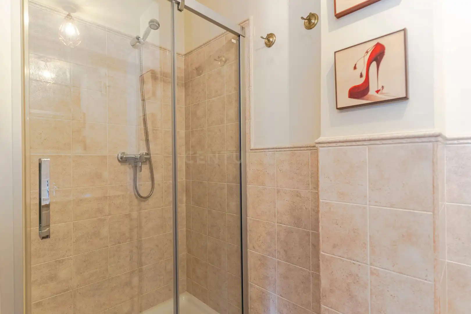 Baño de Apartamento en venta en Vélez de Benaudalla con Aire acondicionado, Trastero y Piscina
