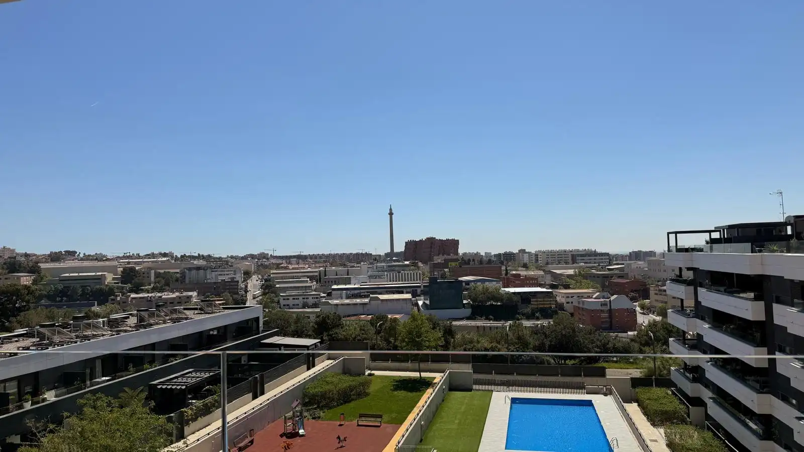 Pis en venda a Carrer de Rosa Leveroni Valls, Mas Lluí - Els Miralls
