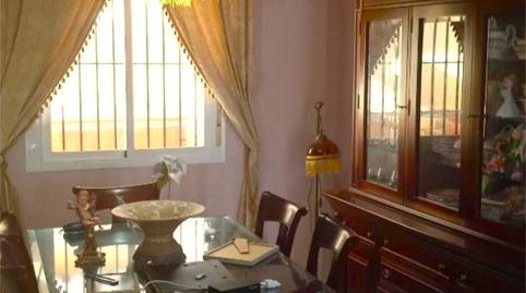 Foto 4 de Casa adosada en venda a Las Palmeras - Dehesilla, Cádiz