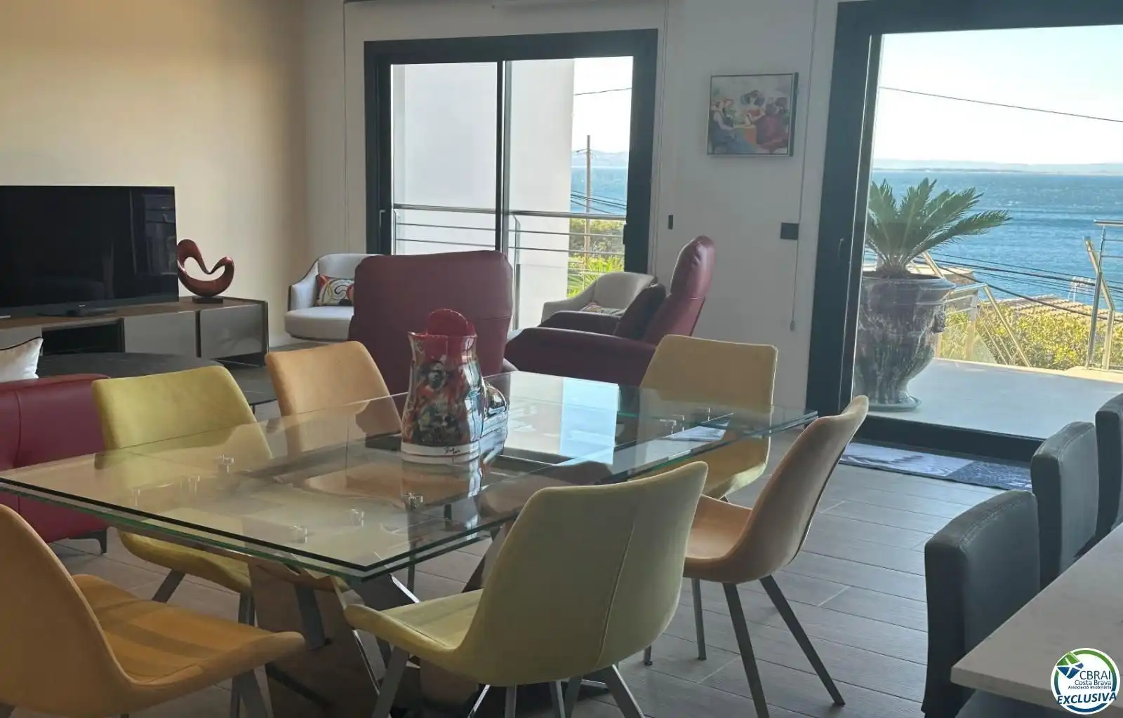 Menjador de Casa o xalet en venda en Roses amb Aire condicionat, Jardí privat i Piscina