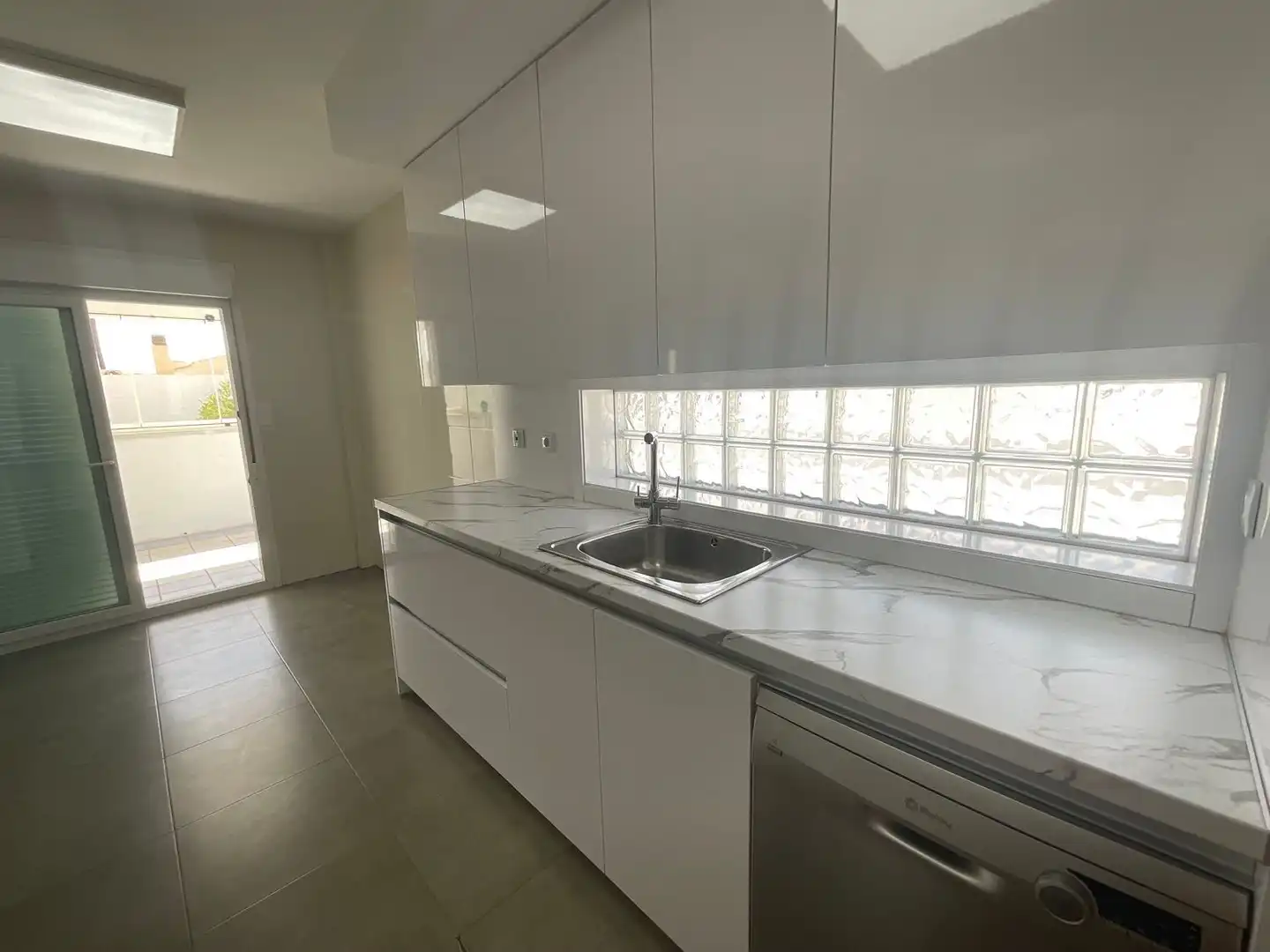 Cocina de Casa o chalet en venta en Almería con Jardín privado, Terraza y Trastero