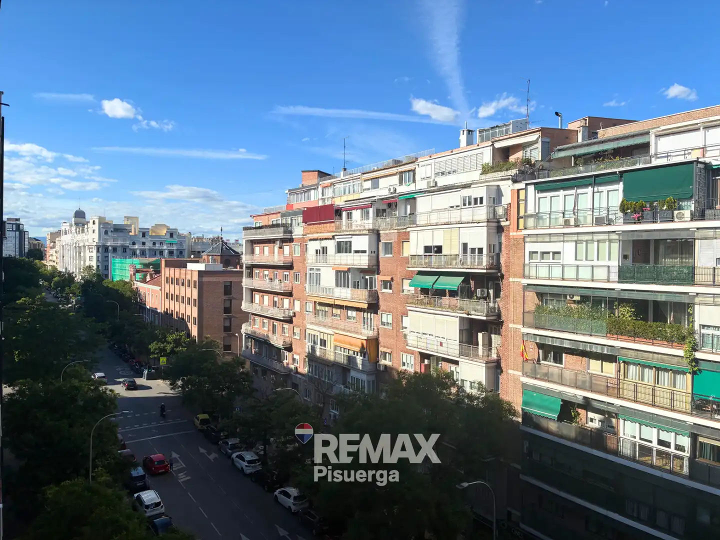 Vista exterior de Pis de lloguer en Madrid amb Aire condicionat, Terrassa i Moblat