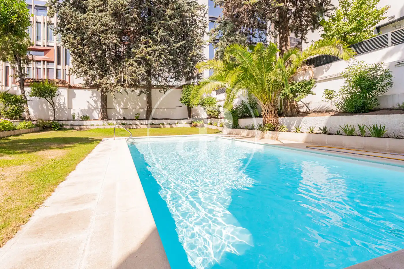 Piscina de Piso en venta en Madrid con Aire acondicionado, Calefacción y Balcón