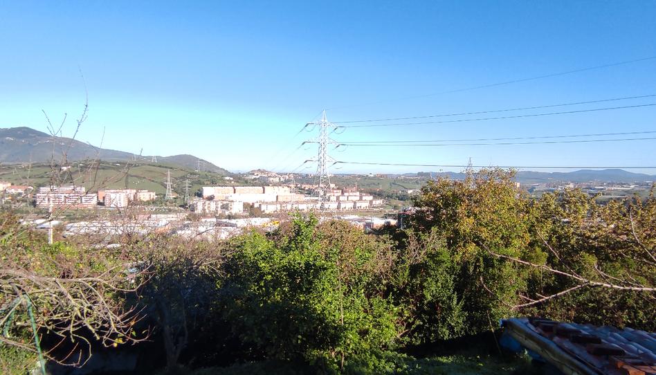 Photo 1 of Single-family semi-detached for sale in Valle de Trápaga-Trapagaran, Bizkaia