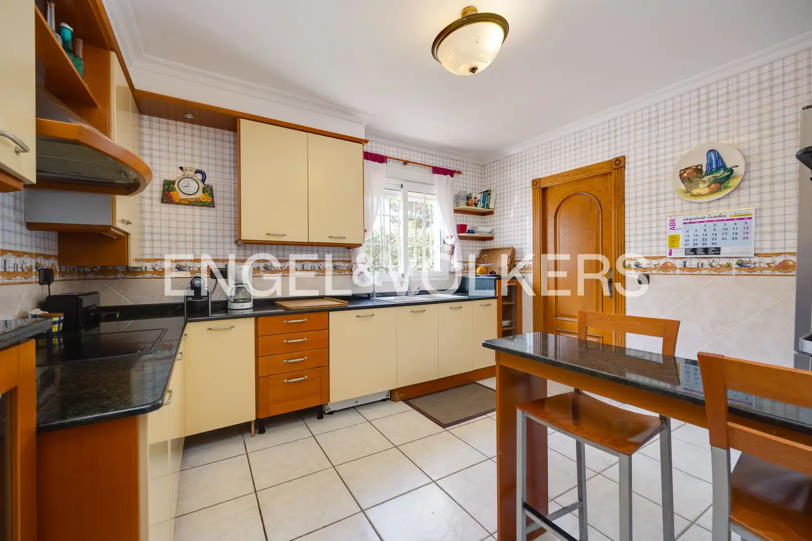 Cocina de Finca rústica en venta en Torrevieja con Aire acondicionado, Calefacción y Jardín privado