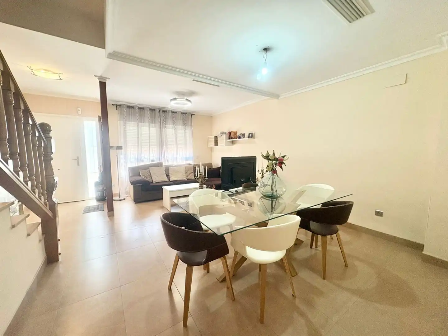 Living room of Houses for sale in Sueca  with Air Conditioner, Heating and Parquet flooring