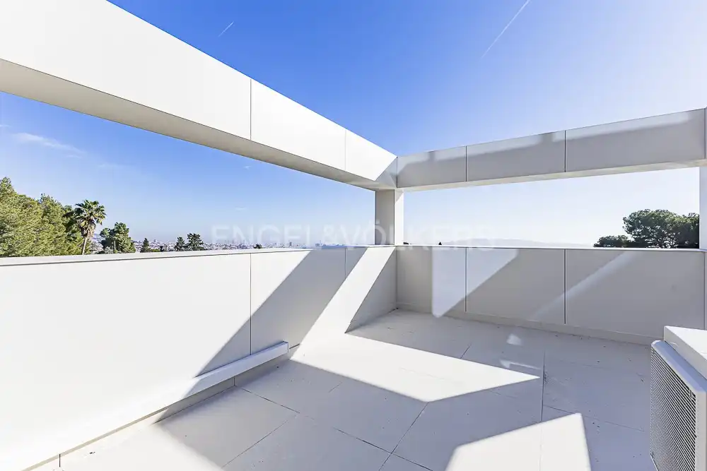 Terraza de Casa o chalet en venta en Barcelona con Aire acondicionado, Calefacción y Jardín privado