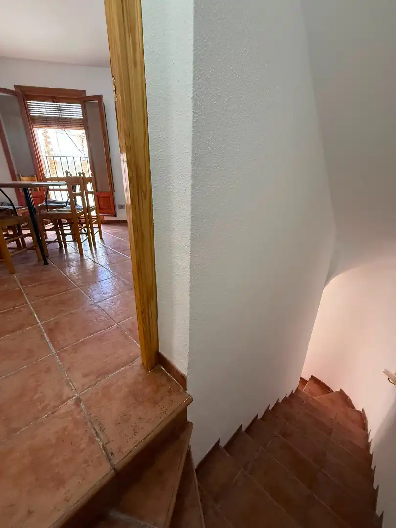 Casa adosada en venda en Cortes de Arenoso amb Calefacció, Moblat i Forn