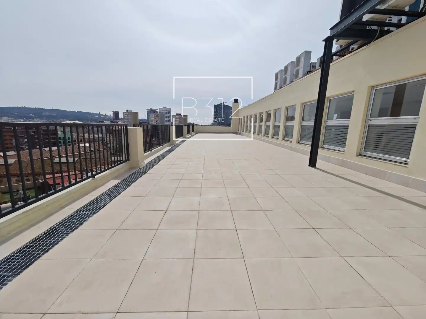 Terraza de Oficina de alquiler en Barcelona con Aire acondicionado, Calefacción y Terraza