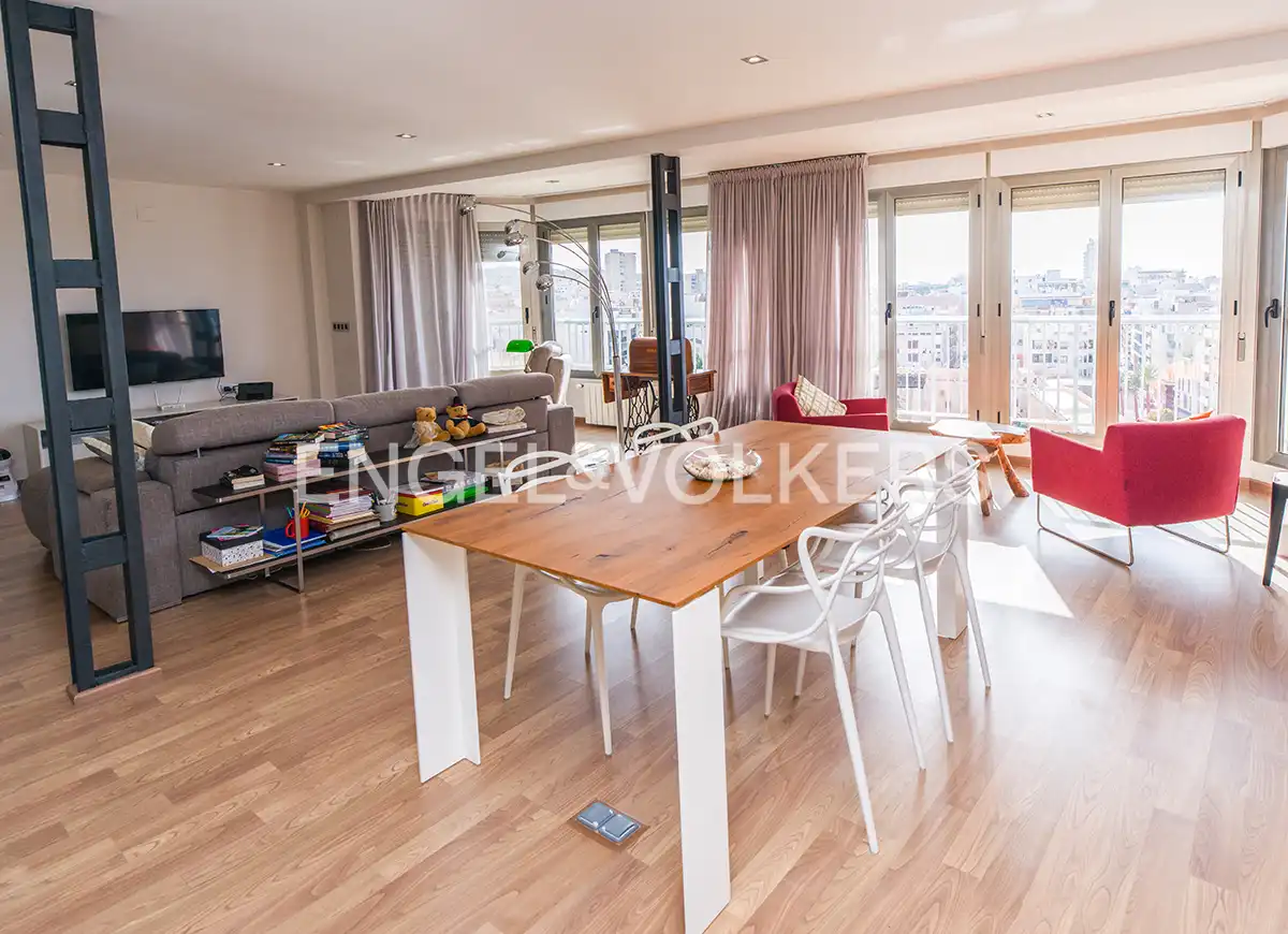 Appartamento con ascensore in vendita a Plaça de la Glorieta 5, imagen 6