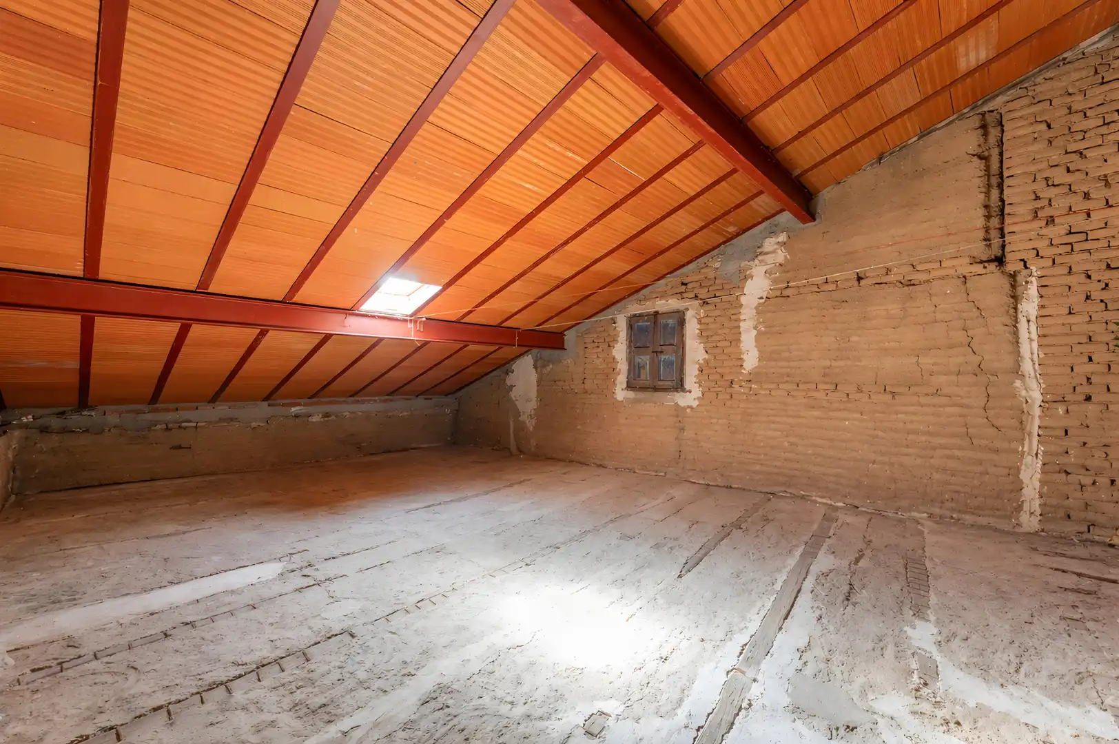 Casa adosada en venta en Chiloeches con Calefacción y Balcón