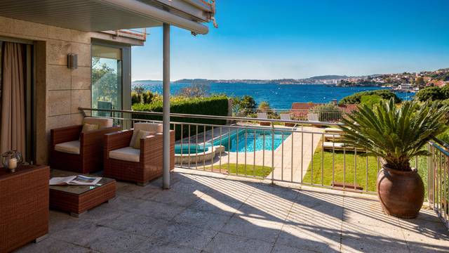 Casa adosada en Venta en Dorrón