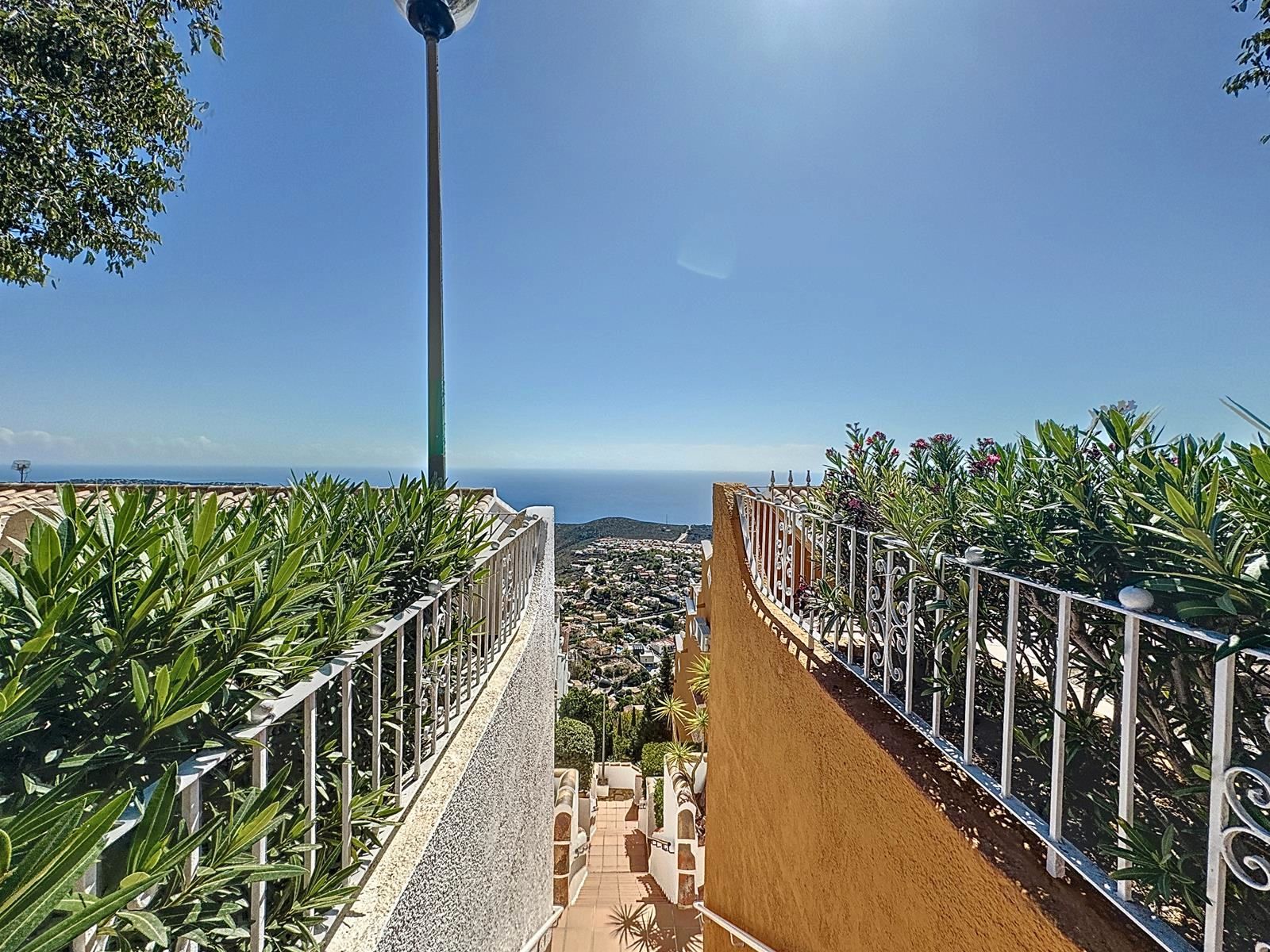 Exterior view of Apartment for sale in Benitachell / El Poble Nou de Benitatxell  with Air Conditioner, Heating and Terrace