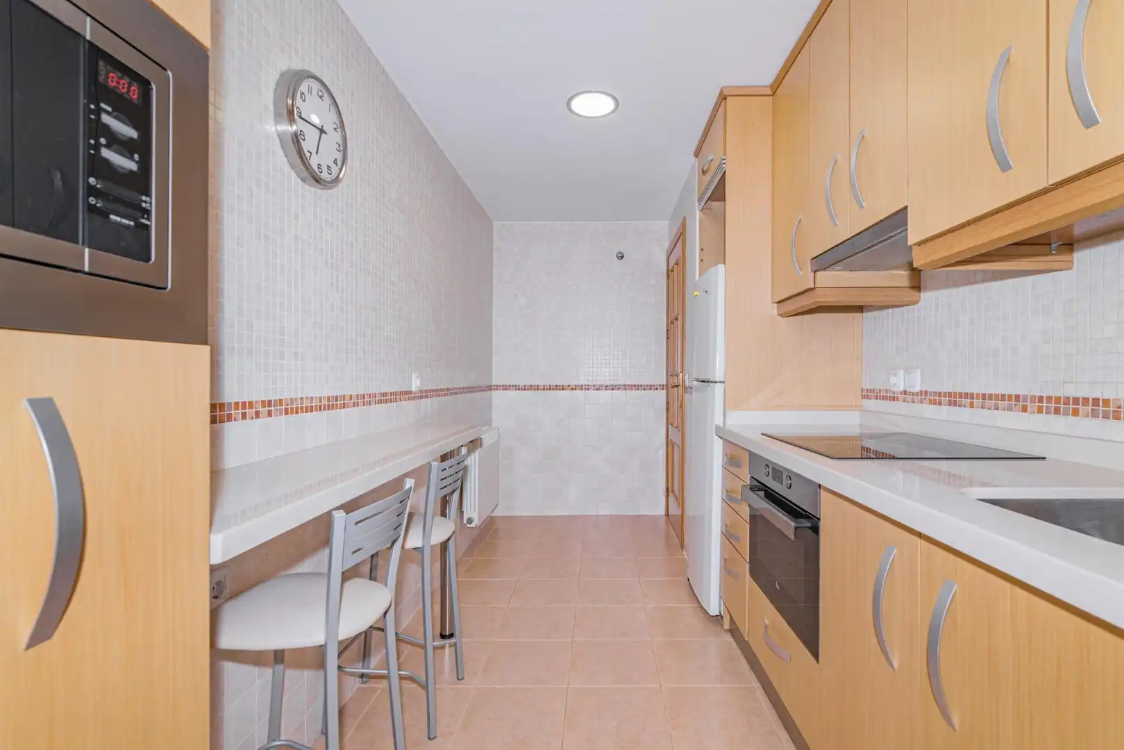 Kitchen of Flat for sale in Granada  with Air Conditioner, Heating and Storage room