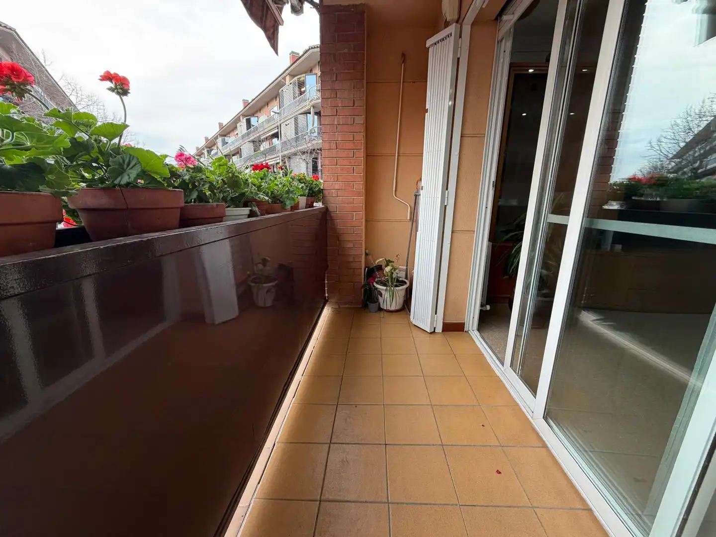 Balcony of Flat for rent in Rubí  with Air Conditioner, Furnished and Oven