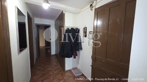 Foto 5 de Casa adosada en venda a Carrer Arrabal, Albatàrrec, Lleida