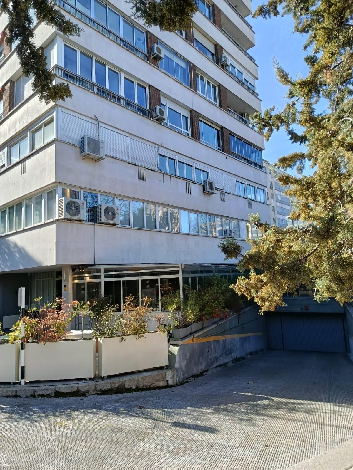 Vista exterior de Apartament de lloguer en  Madrid Capital amb Aire condicionat i Calefacció