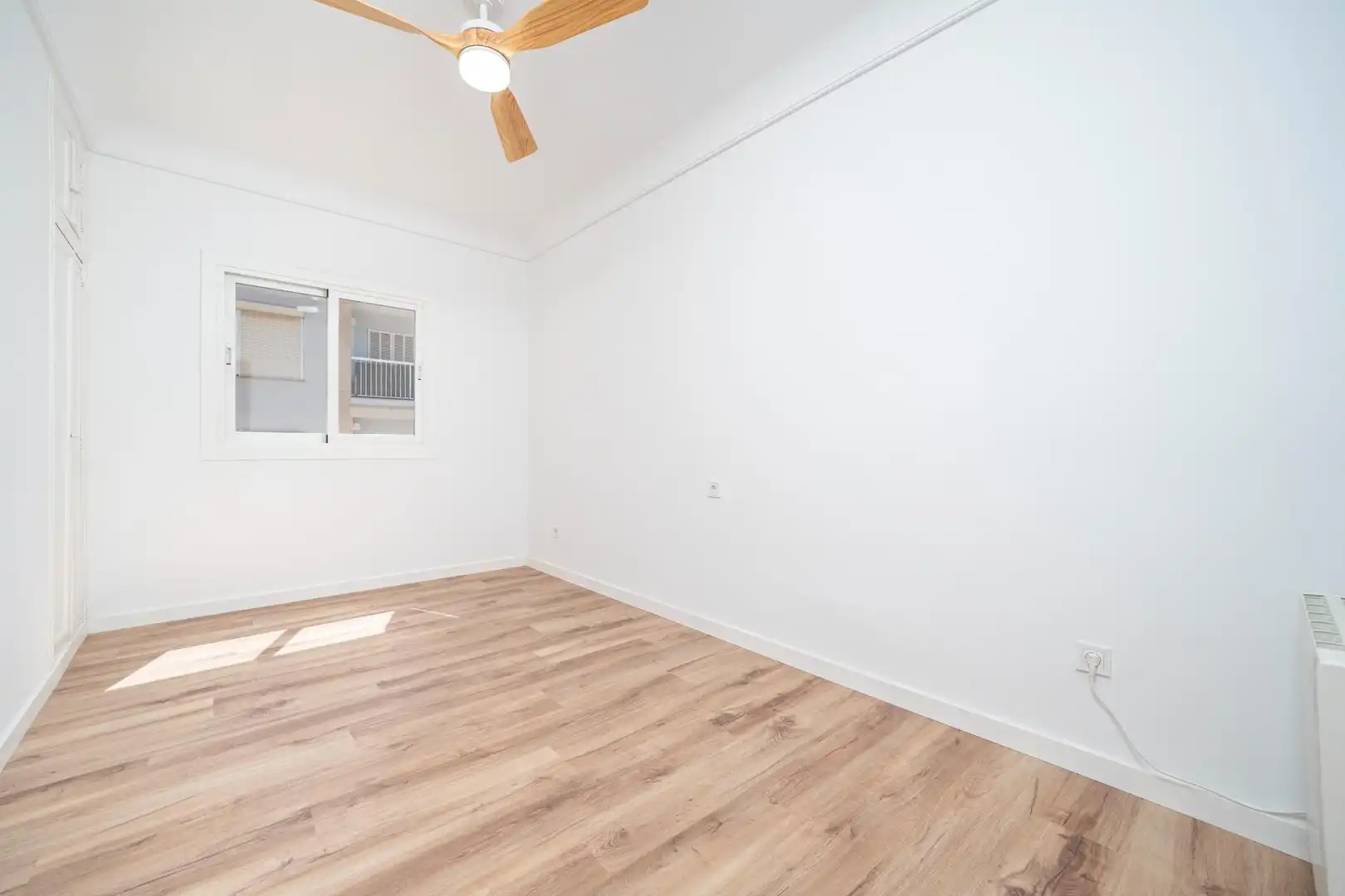 Attic for rent in Santa Catalina
