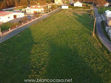 Terreni e lotti in vendita a Carballo