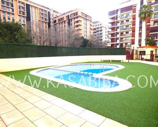 Swimming pool of Flat for sale in  Valencia Capital  with Private garden, Terrace and Storage room