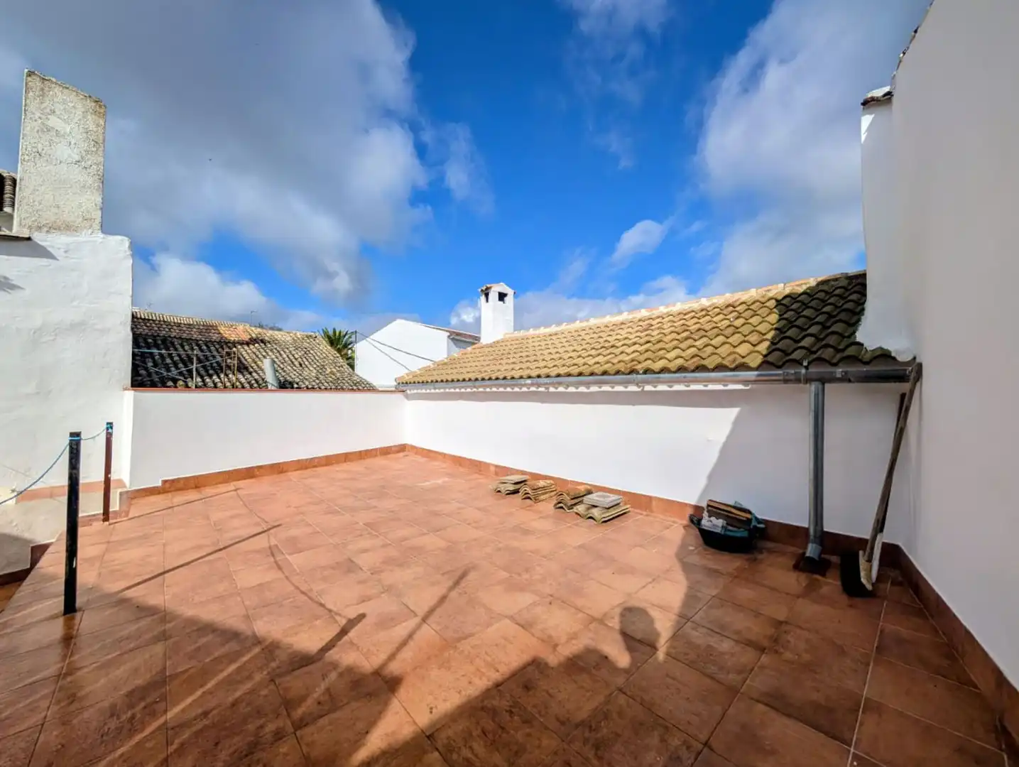 Vista exterior de Casa o xalet en venda en Loja amb Terrassa