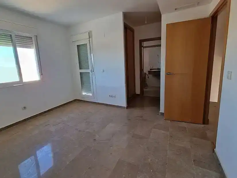 Dormitori de Casa o xalet en venda en Bollullos de la Mitación amb Terrassa i Balcó