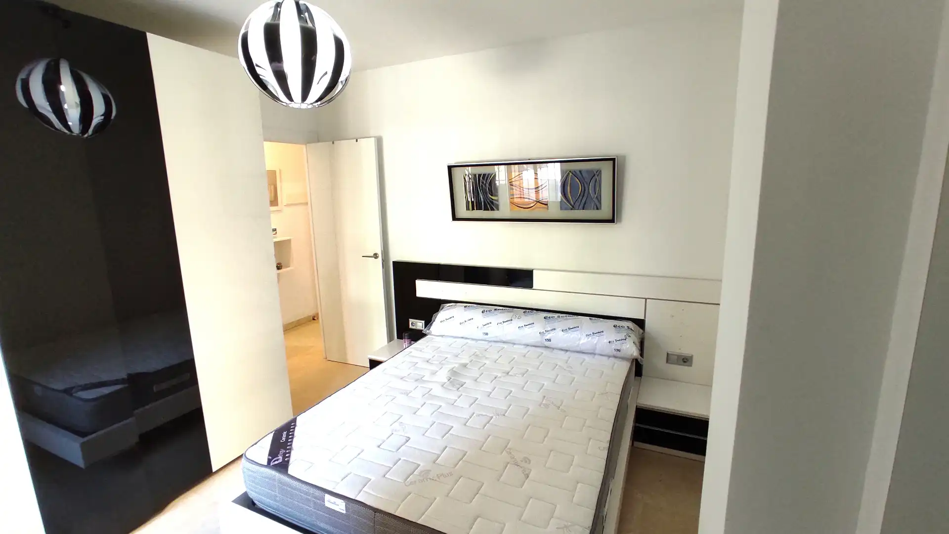 Wohnung zur Miete in Calle Tierno Galván, Las Tres Cruces