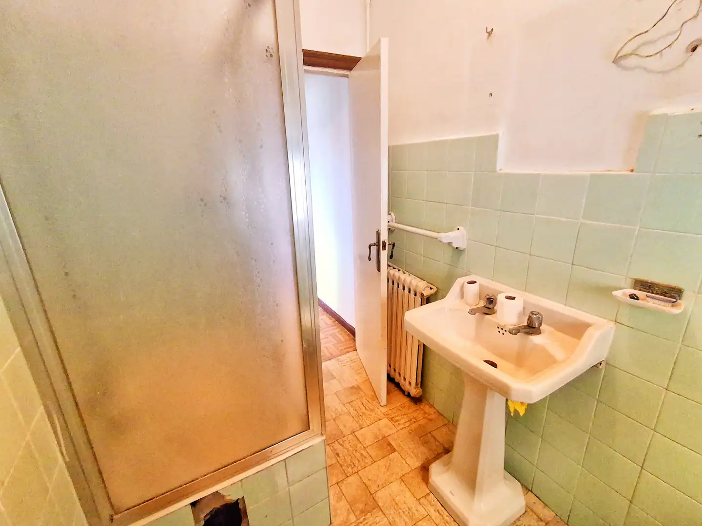 Baño de Piso en venta en Aranda de Duero con Calefacción, Trastero y Horno