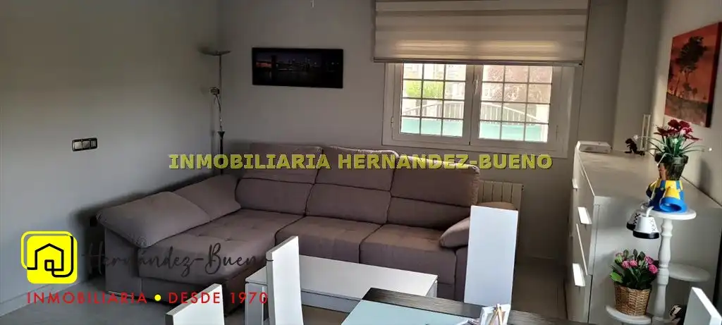 Sala de estar de Casa o chalet en venta en Calvarrasa de Abajo con Calefacción, Jardín privado y Terraza