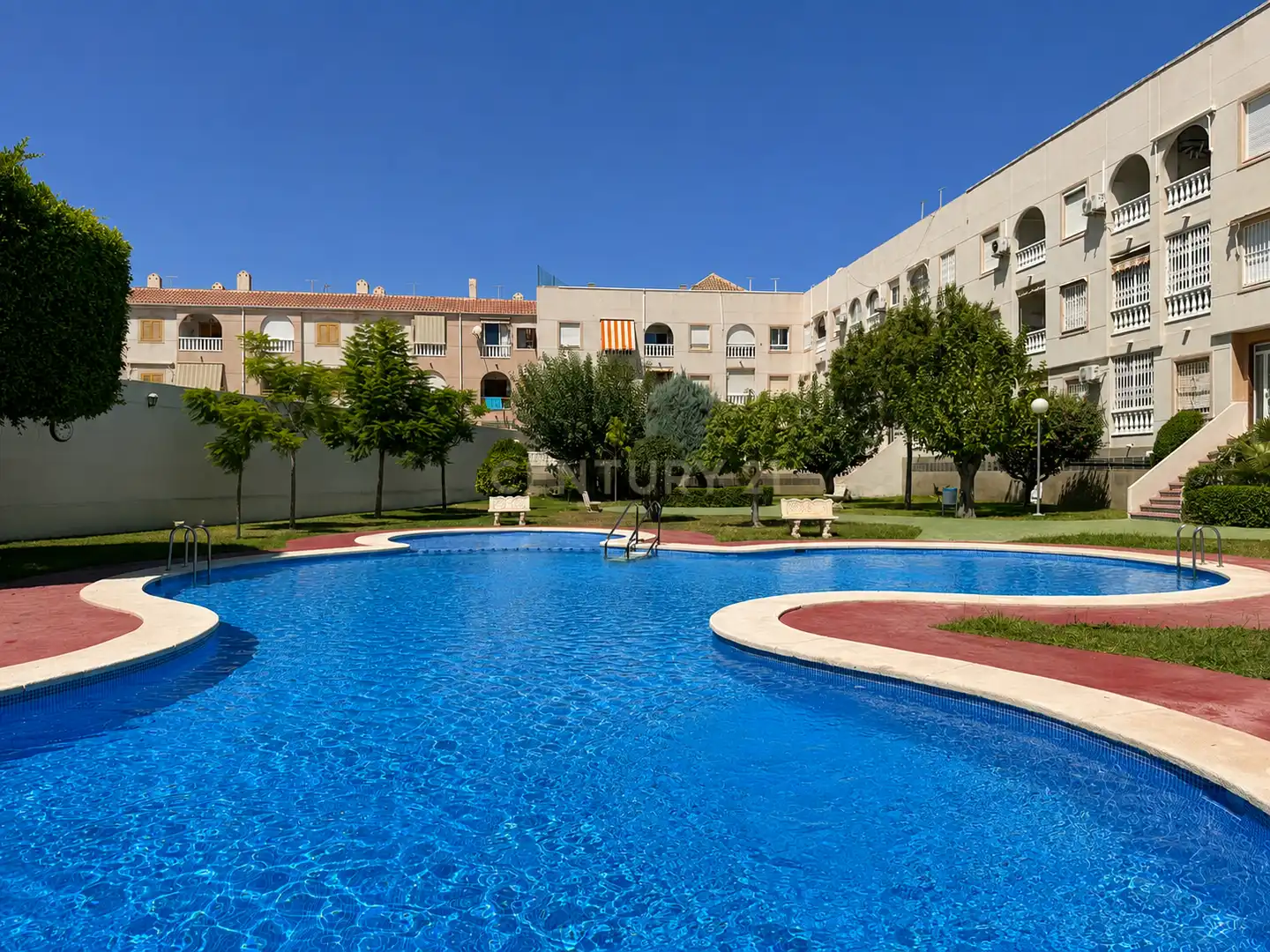 Piscina de Apartament de lloguer en Playa del Acequión, Náufragos y Rocío del Mar