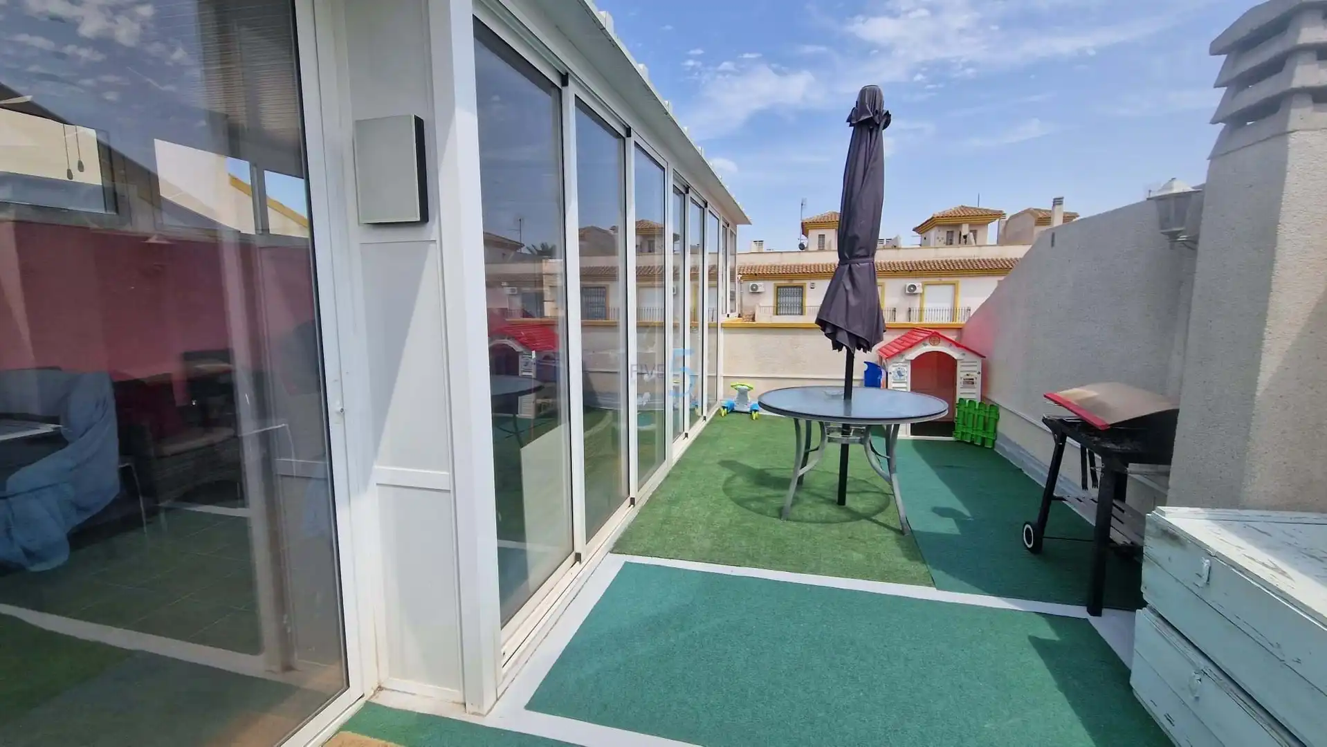 Terrassa de Casa adosada en venda en Daya Nueva amb Aire condicionat, Calefacció i Terrassa