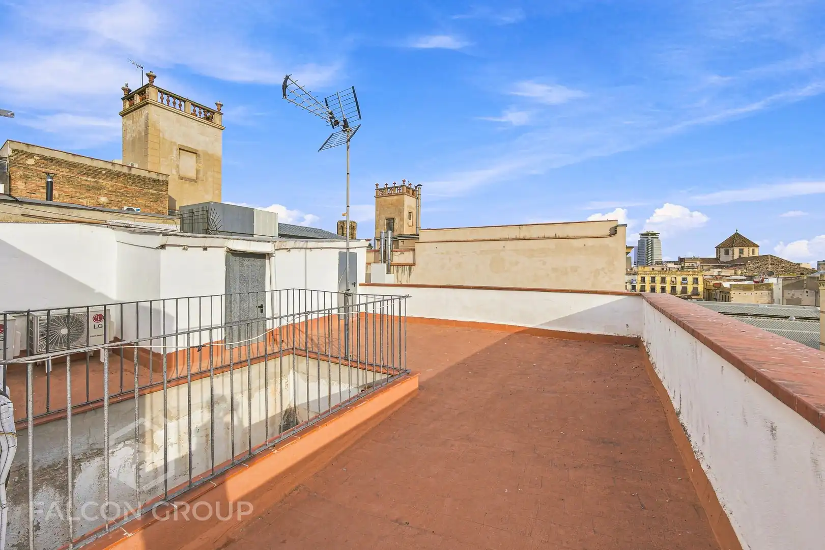 Terrassa de Pis en venda en Barcelona amb Aire condicionat, Calefacció i Traster