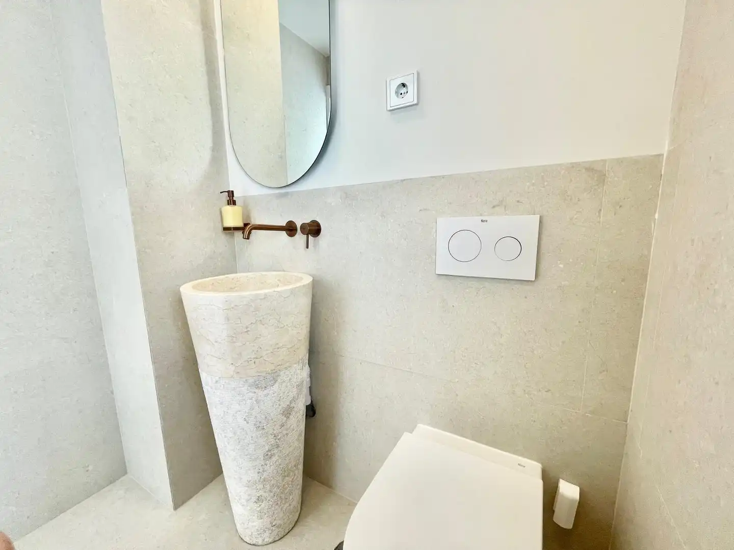 Bany de Casa o xalet de lloguer en Orihuela amb Aire condicionat, Calefacció i Parquet