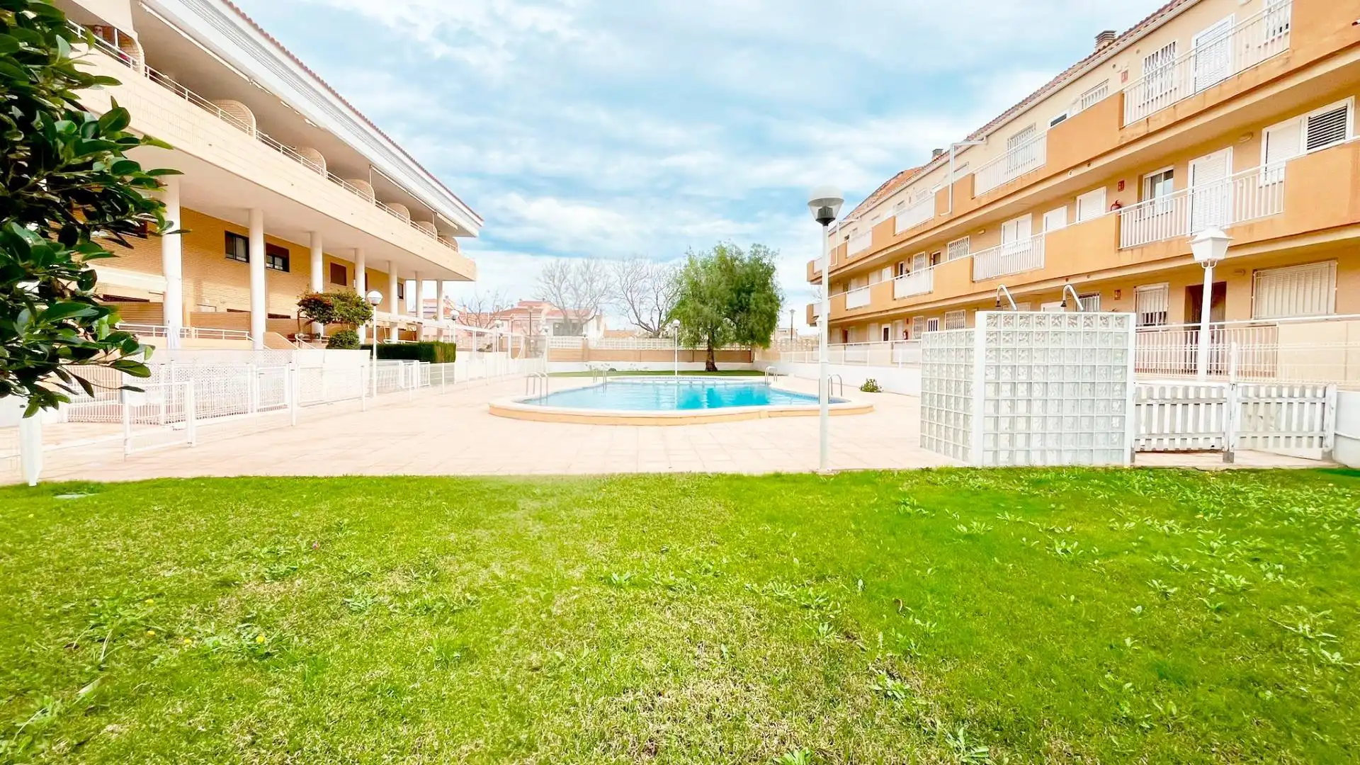 Detached homes for rent in RIU XUQUER, Playas de Puçol