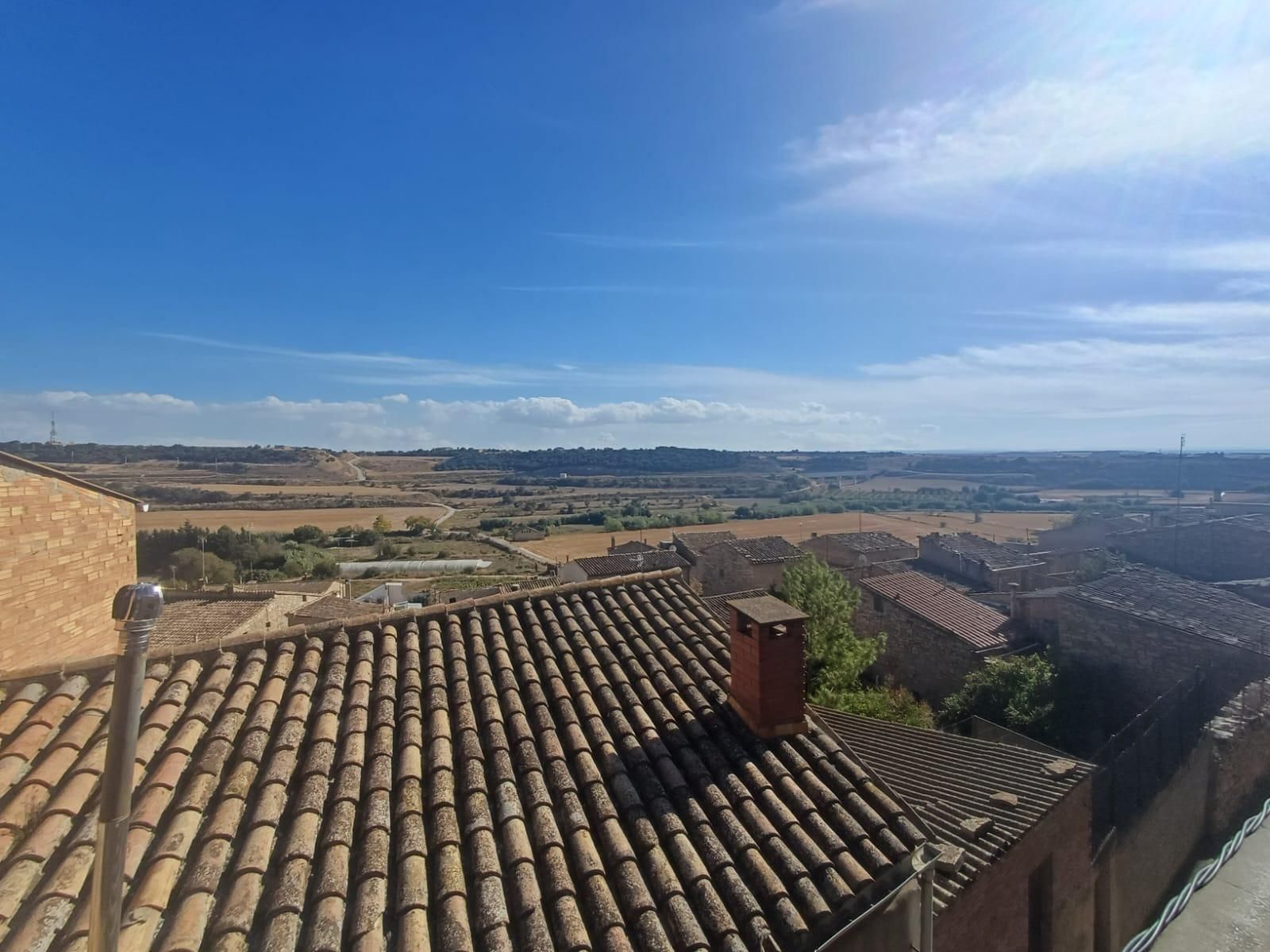 Vista exterior de Casa o xalet en venda en Tàrrega amb Balcó