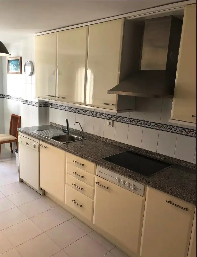 Mini appartamento con terrazza in vendita a Puerto de la Duquesa, imagen 30