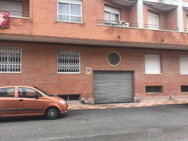 Garaje en Venta en La Paz, 84 en Jacarilla