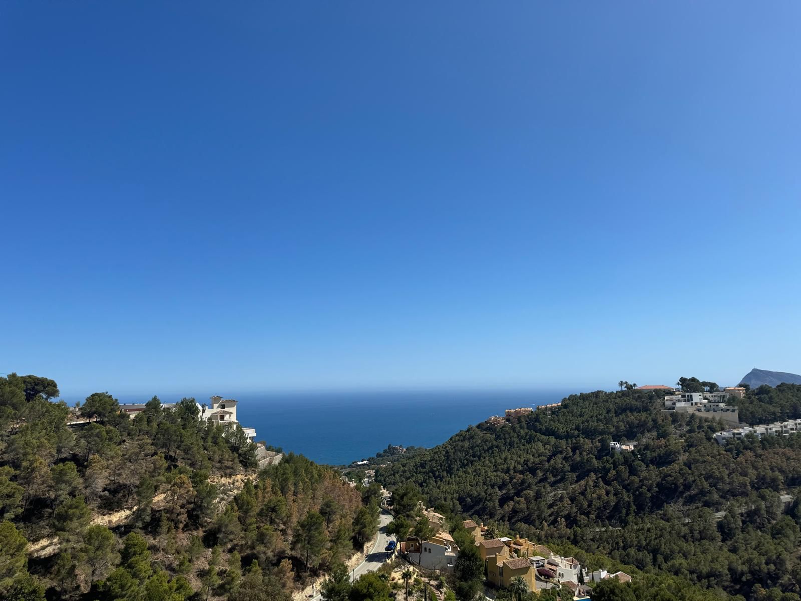 Vista exterior de Àtic de lloguer en Altea amb Aire condicionat, Terrassa i Moblat