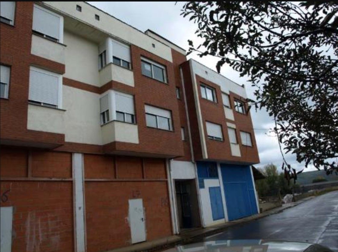 Vista exterior de Pis en venda en Santa Colomba de Curueño