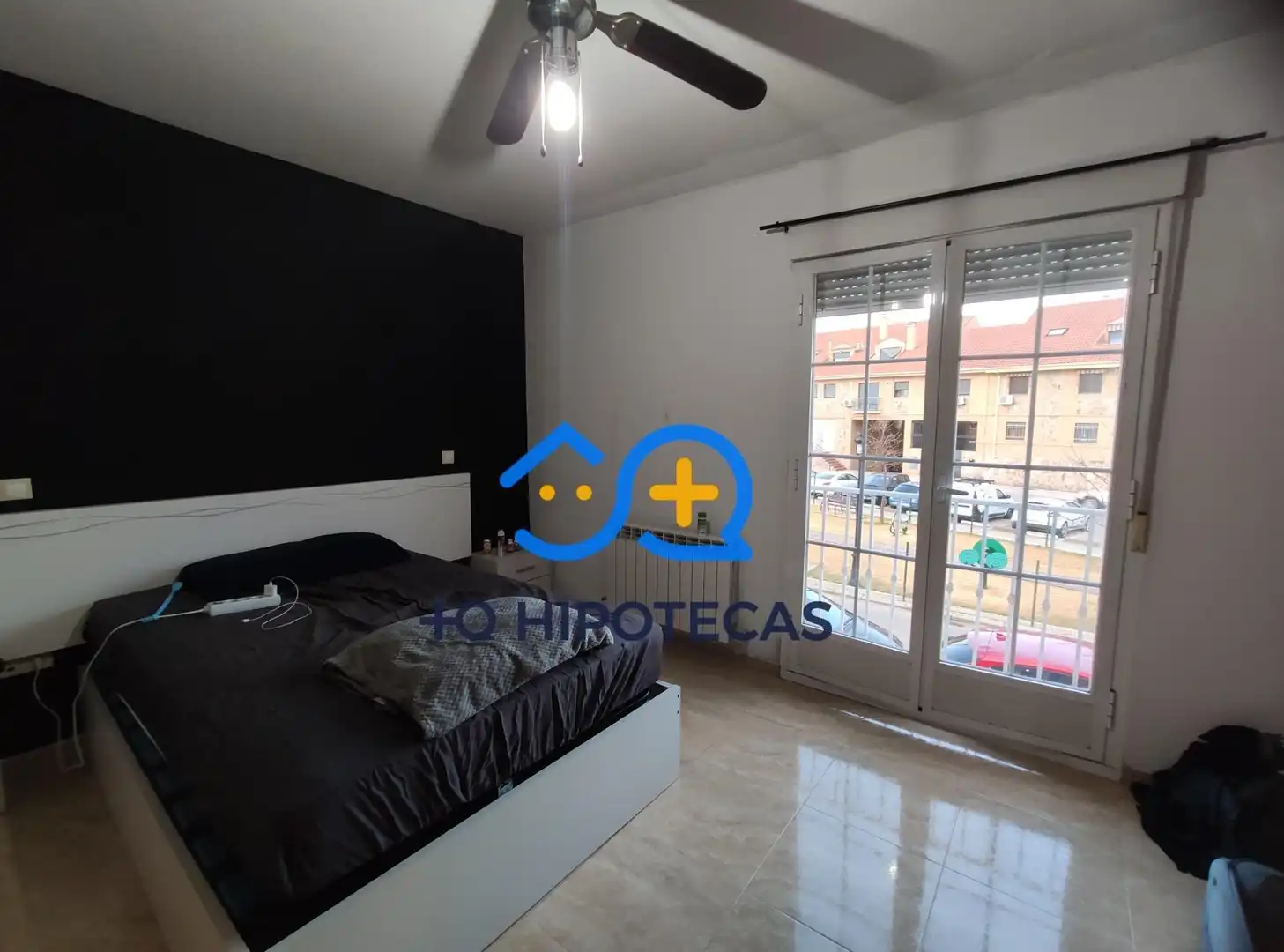 Dormitori de Casa adosada en venda en Yeles amb Aire condicionat i Terrassa
