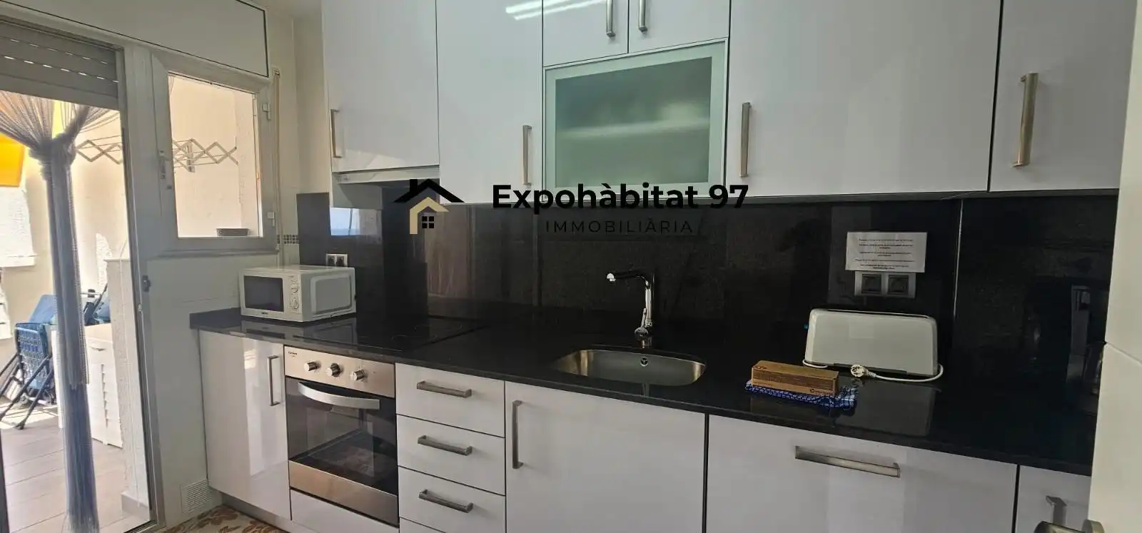 Cocina de Apartamento en venta en Mont-roig del Camp con Aire acondicionado y Piscina comunitaria