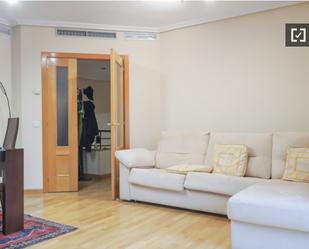 Flat to rent in  Madrid Capital  with Air Conditioner, Heating and Furnished